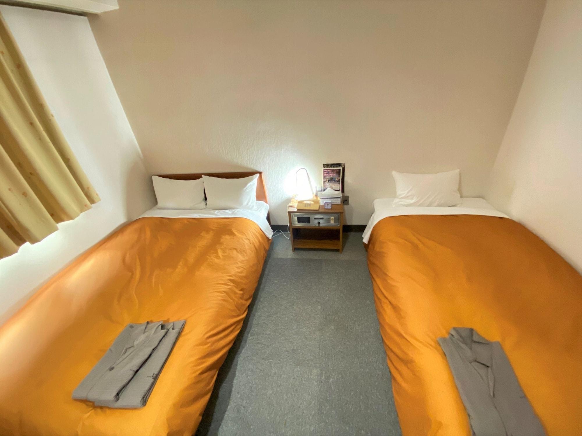 Hotel 1-2-3 Kokura Китакюсю Экстерьер фото