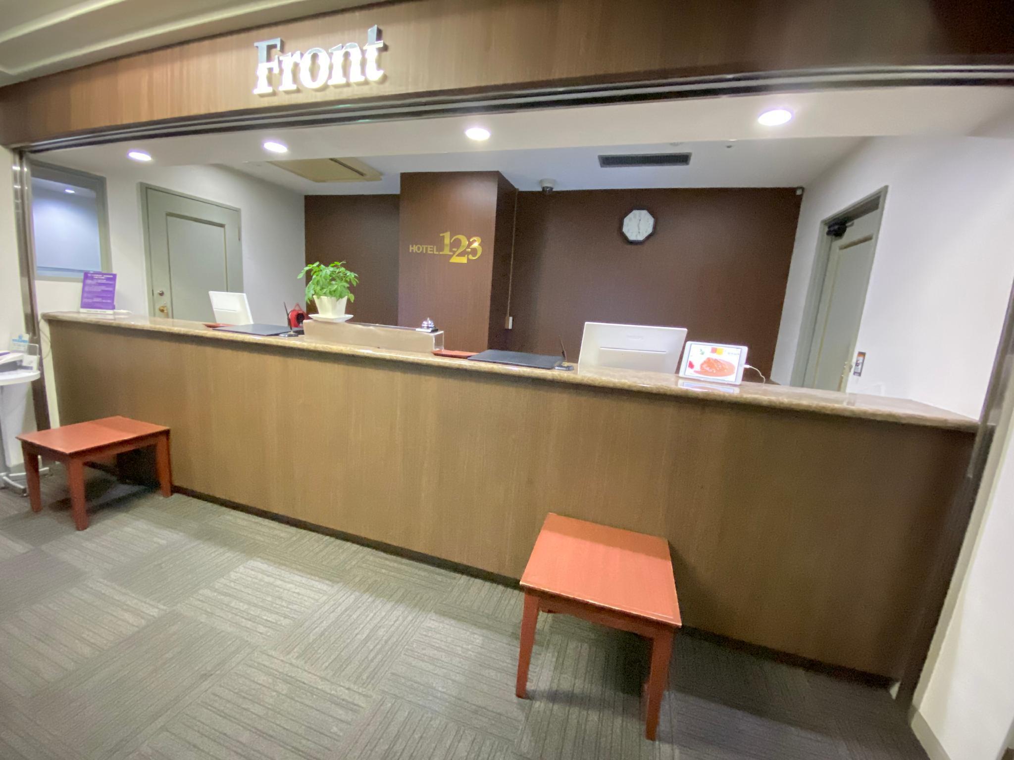 Hotel 1-2-3 Kokura Китакюсю Экстерьер фото