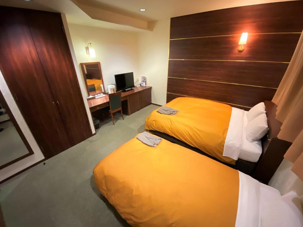 Hotel 1-2-3 Kokura Китакюсю Экстерьер фото